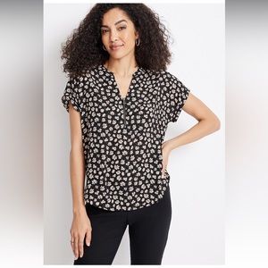 Maurices Geneva Floral Zipper Neck Blouse Size XXL